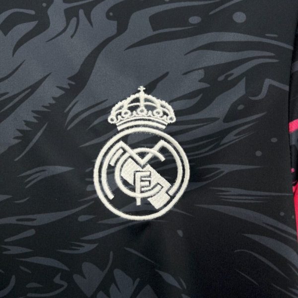 Real Madrid 2024/25 Black Red Dragon Jersey - Image 7