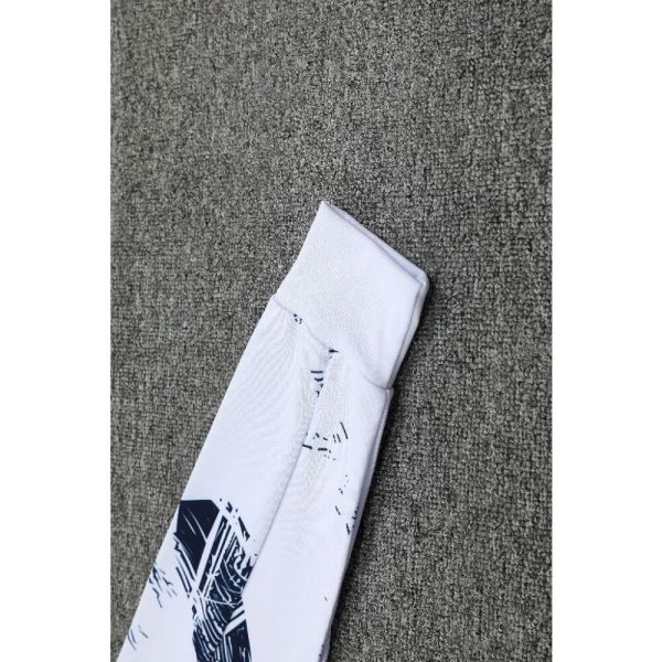 Paris Saint-Germain 2024/25 Hoodie+Pant 418 - Image 4