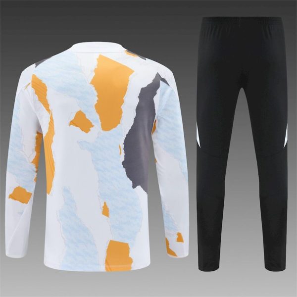 Real Madrid 2024/25 Half-Zip Adult  Sweater+Pant 14001 - Image 2