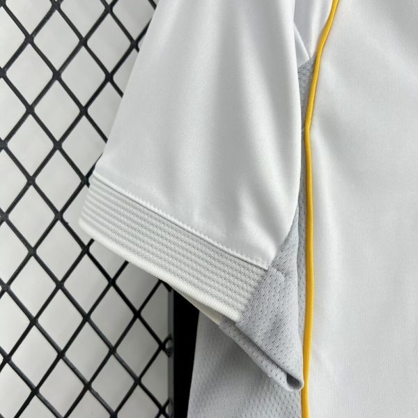 Real Madrid 2025/26 Home Jersey - Image 10
