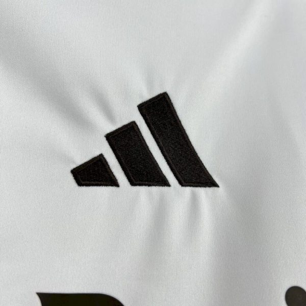 Real Madrid 2025/26 Home Jersey - Image 9
