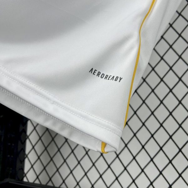 Real Madrid 2025/26 Home Jersey - Image 6