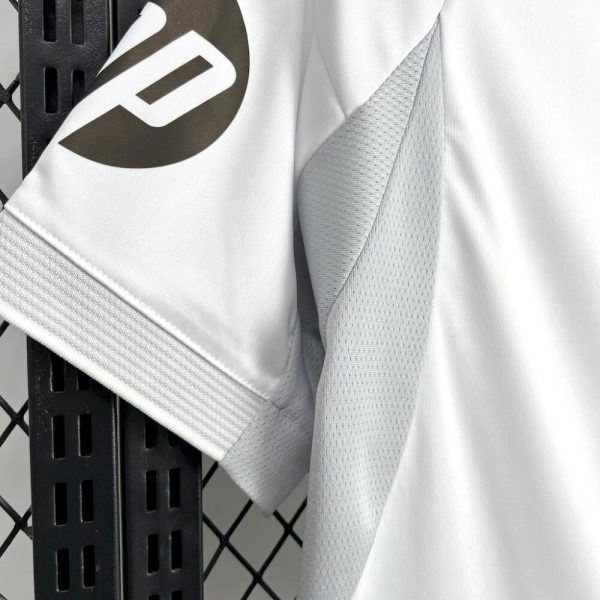 Real Madrid 2025/26 Home Jersey - Image 3