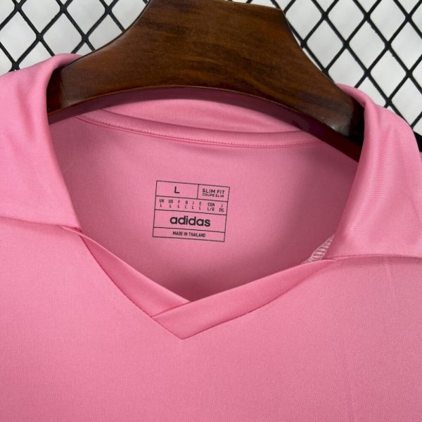 Real Madrid 2025/26 Pink Special Edition Jersey - Image 3