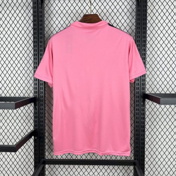 Real Madrid 2025/26 Pink Special Edition Jersey - Image 2