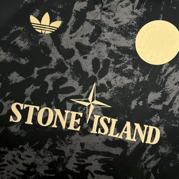 Ajax 2025/26 Stone Island  Jersey - Image 5