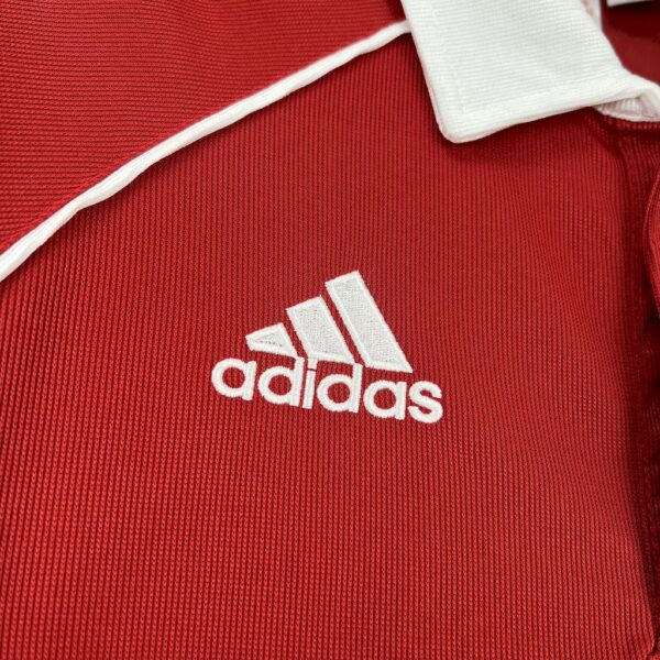 Bayern Munich 2005/06 Home Retro Jersey - Image 9