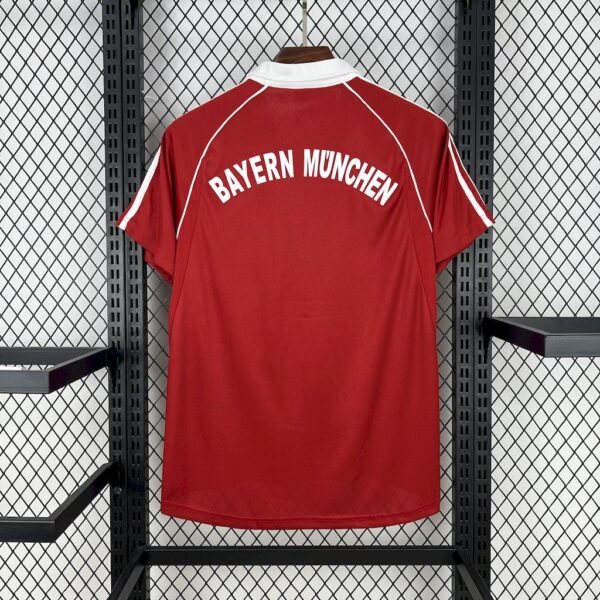 Bayern Munich 2005/06 Home Retro Jersey - Image 2