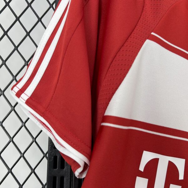Bayern Munich 2007/08 Home Retro Jersey - Image 11