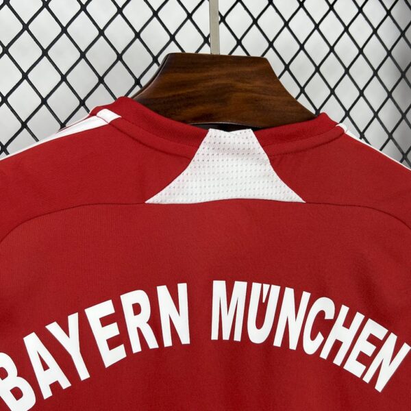 Bayern Munich 2007/08 Home Retro Jersey - Image 5