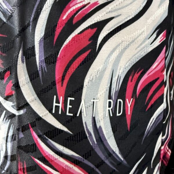 Liverpool 2025/26 Special Edition Jersey Player Version - Image 7