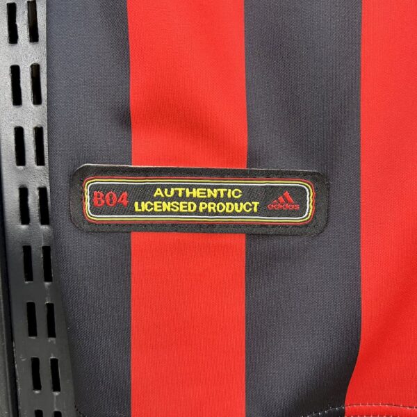 Bayer 04 Leverkusen 2000/01 Home Retro Jersey - Image 4