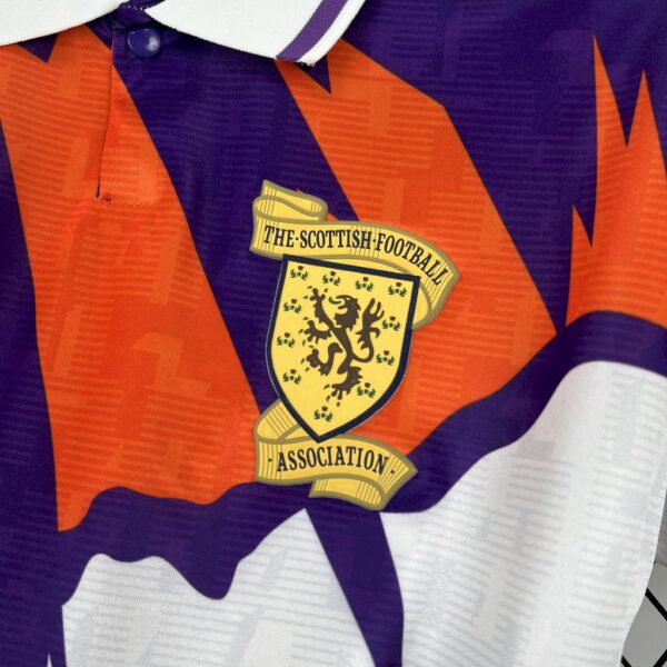 Scotland 1991/93 Away Retro Jersey - Image 4