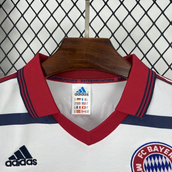 Bayern Munich 1998/00 Home Retro Jersey - Image 9