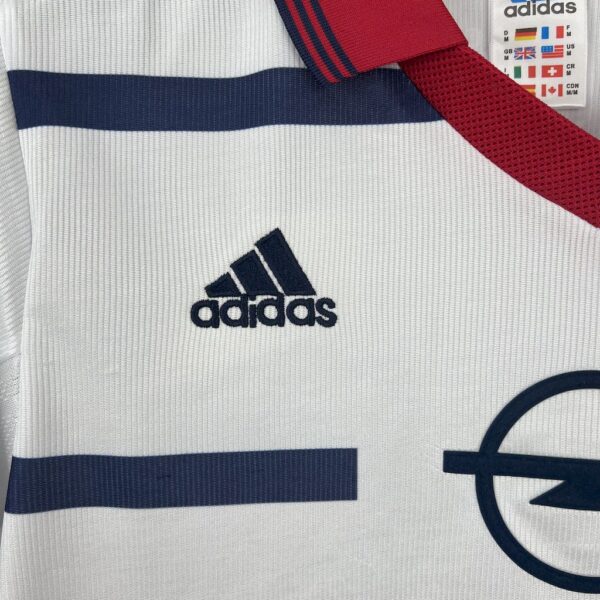 Bayern Munich 1998/00 Home Retro Jersey - Image 8