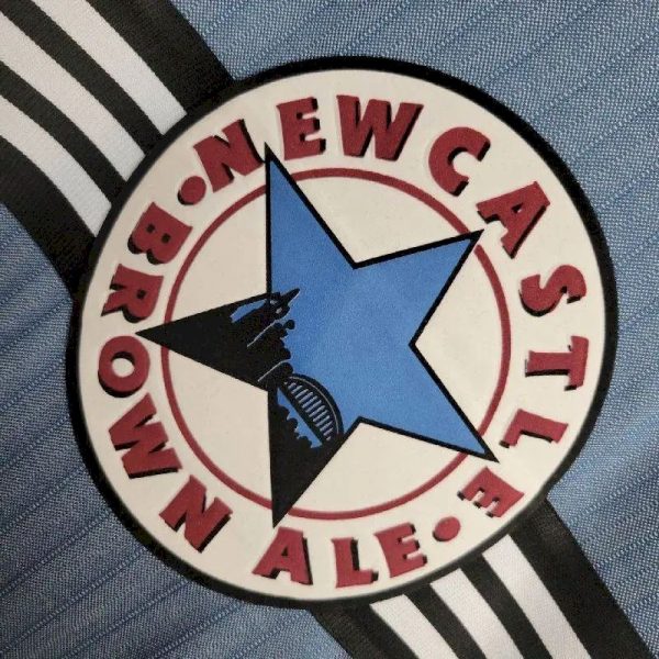 Newcastle United 1996/97 Away Retro Jersey - Image 6