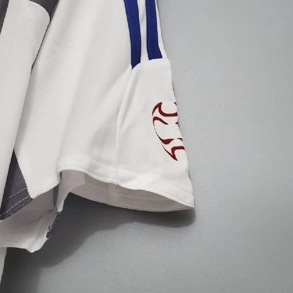 Japan 2006 Away Retro Jersey - Image 9