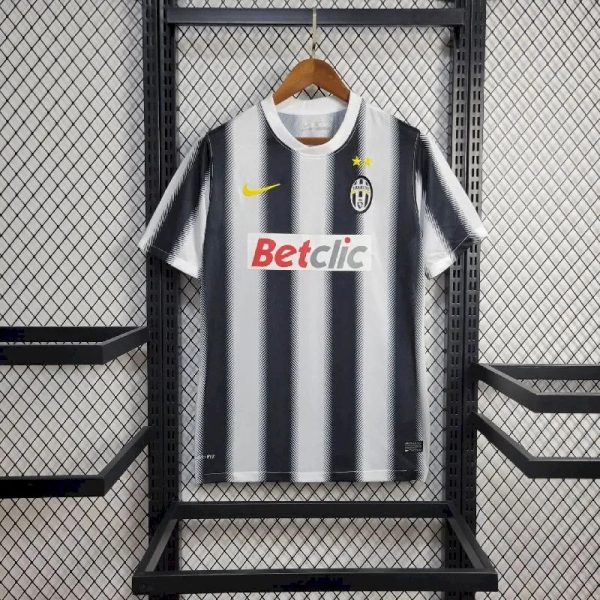 Juventus 2011/12 Home Retro Jersey - Image 3