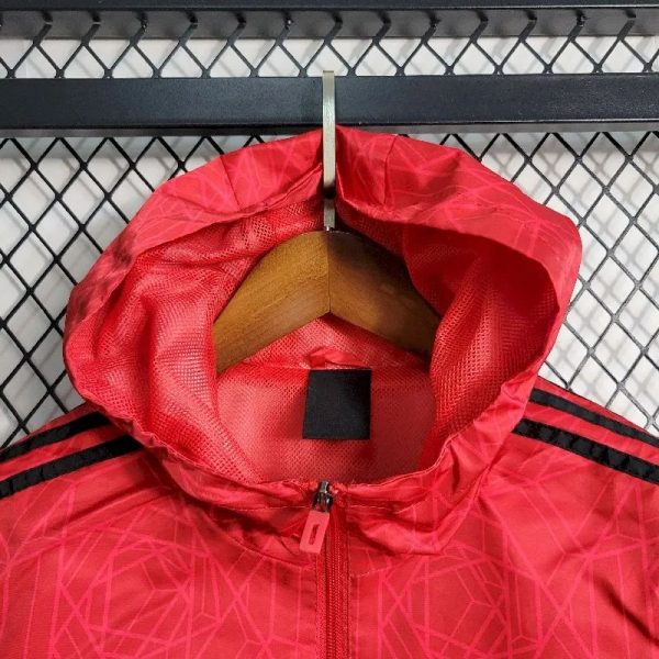 Manchester United 2023-24 Windbreaker - Image 5