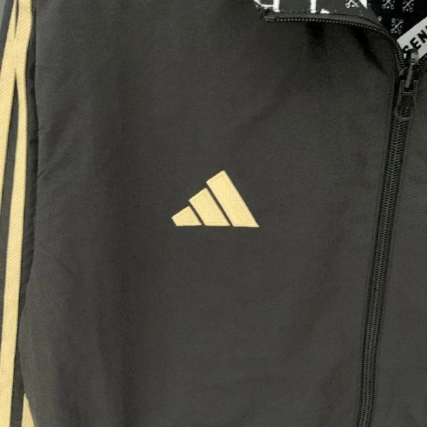 Arsenal 2023-24 Double-Sided Windbreaker - Image 8