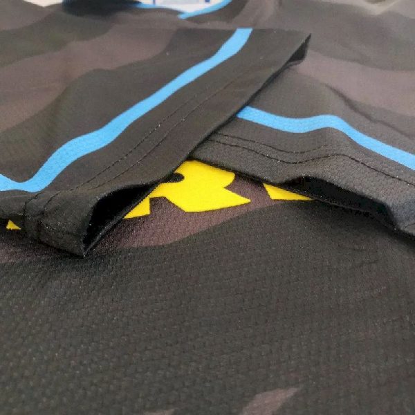 Inter Milan 1997/98 Third Retro Jersey - Image 4