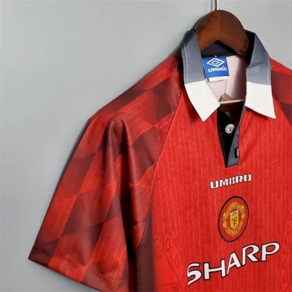 Manchester United 1996 Home Retro Jersey - Image 3
