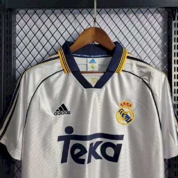 Real Madrid 1998/00 Home Long Sleeves Retro Jersey - Image 10
