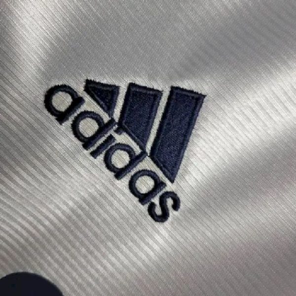 Real Madrid 1998/00 Home Long Sleeves Retro Jersey - Image 12