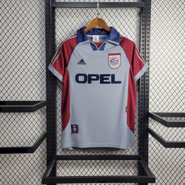 Bayern Munich 1998/99 Away Retro Jersey - Image 3