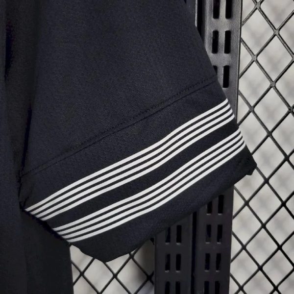 Juventus 2012/13 Away Retro Jersey - Image 9