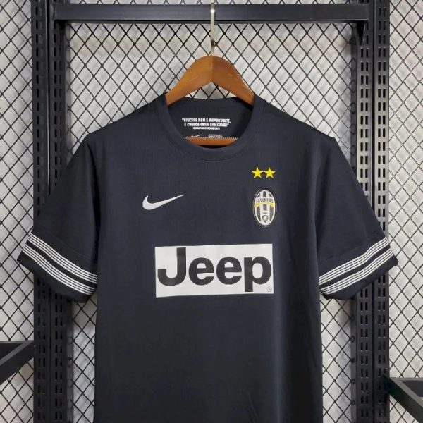 Juventus 2012/13 Away Retro Jersey - Image 7