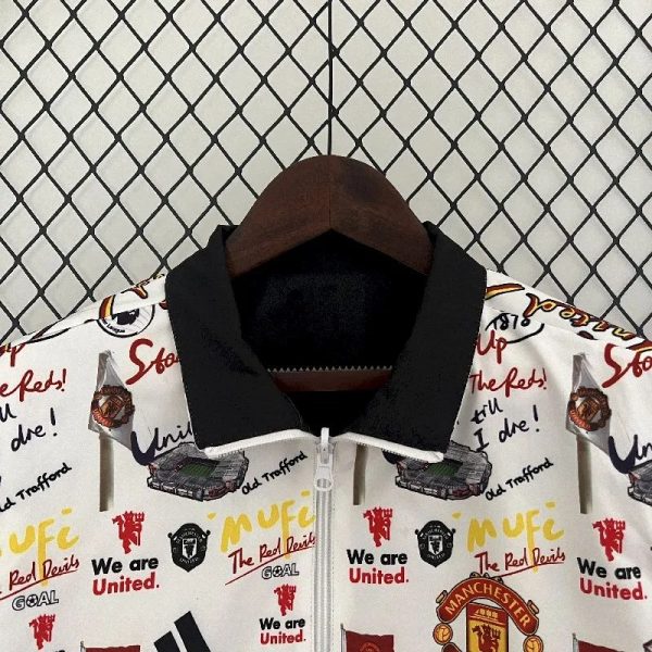 Manchester United 2023-24 Double-Sided Windbreaker - Image 5