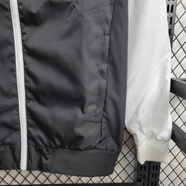 Flamengo 2024-25 Windbreaker - Image 3