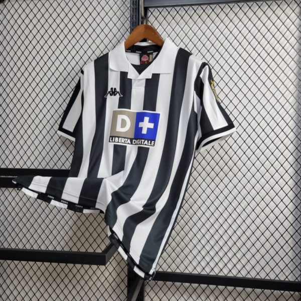 Juventus 1998/99 Home Retro Jersey