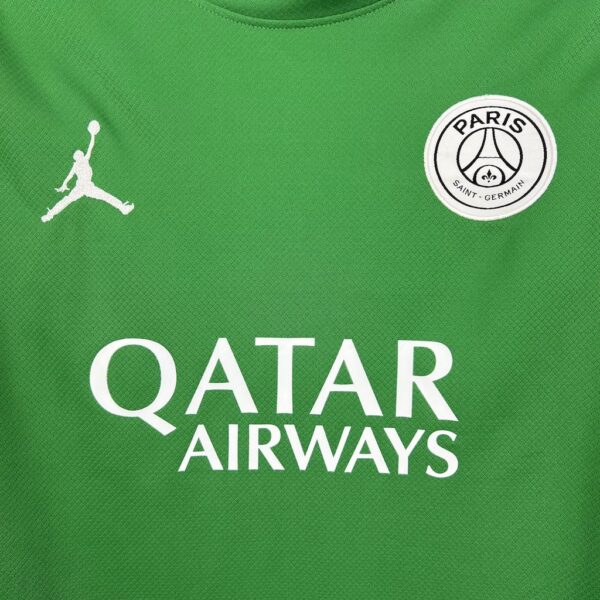 Paris Saint-Germain 2025/26 Green Goalkeeper Long Sleeves Jersey - Image 5