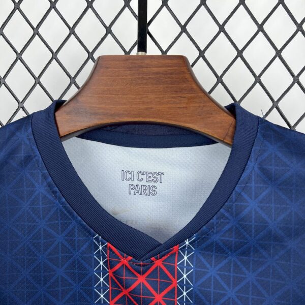 Paris Saint-Germain 2025/26 Home Kids Kit - Image 10