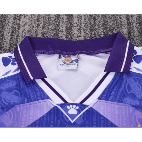 Real Madrid 1996/97 Away Kids Retro Jersey And Shorts - Image 3